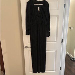 Boohoo Black Plisse Long Sleeve Ruffle Detail Maxi Dress